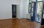 Apartament cu 3 camere semidecomandat în Cișmigiu - 1