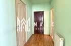 Apartament 3 camere | Etaj 2 | Balcon | Parcare | Decomandat