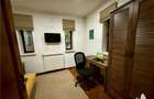 Apartament cu 3 camere semidecomandat în Regie - 9