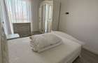 Bloc Nou, AP 3 camere, mobilat, 400$/ luna Str. Victoriei 83L - 5