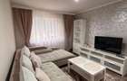 Inchiriez apartament 3 camere Micro 4 - 3