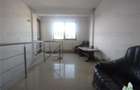 Apartament cu 4 camere semidecomandat în Central - 1