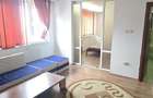 Vand apartament 3 camere in Deva, zona Piata Victoriei, etaj 3, mobilat - 1