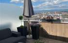 Apartament cu 3 camere decomandat în Tractorul - 8