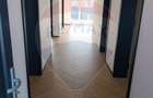 Casa / Vila cu 4 camere de vanzare - 1