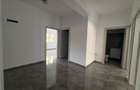Apartament cu 3 camere decomandat în Rovine - 11