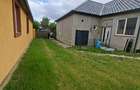 Casă cu 4 camere cu Teren 1400 Mp în Periam - 1