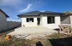 Casa Individuala / 3 Camere / 1 Baie / Teren 282 mp - 2