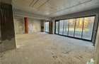 Spatiu comercial+ terasa 500mp de inchiriat in Sectorul 6 - 9
