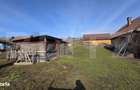 Casa cu teren 3.800 mp, cu 35 m front stradal, la 10 km de Bistrita, M - 6