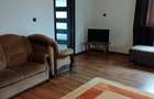 Casă cu 7 camere cu Teren 2900 Mp în Cerașu - 9