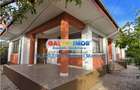 Casă cu 4 camere cu Canalizare în Central - 2