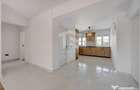 Apart. cu CURTE ! Parcare + 2 BAI! In Prelungirea Ghencea... - 13