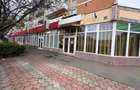 Dau in chirie spatiu comercial in Oradea, zona Rogerius str. I Cantacuzino 75 mp pret 10 Eur mp - 8