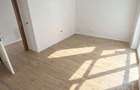 De inchiriat apartament doua camere, decomandat- Barc - 2