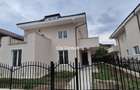 Casă cu 7 camere cu Teren 465 Mp în Crevedia - 2