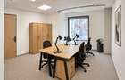 Birou Premium Interconectat - 7 Workstation-uri | Vedere spre Calea Victoriei
