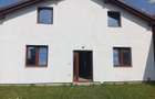 Casă cu 3 camere cu Teren 300 Mp în Livada - 1