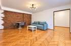 Apartament 3 camere, vis-a-vis de Petrom