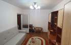 Inchiriez apartament 2 camere, Podul Ros - 1