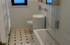 Proprietar vand apartament 2 camere (posibil 3) zona Pia?a Amzei - 18