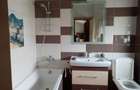 Proprietar inchiriez un apt. 4 camere in vila in Rosu/ Chiajna, 2 bai, 2 locuri parcare - 8