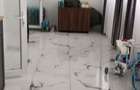 Apartament cu 4 camere în Central - 1