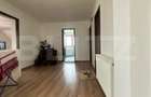 Casa de vanzare, 5 camere, 300 mp + curte de 1000 mp, Bist - 13