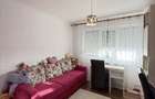 Apartament decomandat cu 3 camere -zona Nufarul
