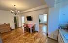 Apartament spatios cu 3 camere | 100 mp | Balcon | Curte | Central