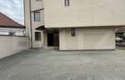 Apartament cu 3 camere, 56 mp, zona Aurel Vlaicu