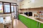Zona Coresi, complex Isaran, apartament cu 3 camere de 82mp, 176000 E