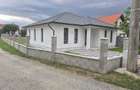 Casa de vanzare Sanleani