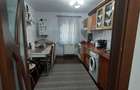 Apartament cu 3 camere decomandat în Coman - 1