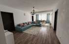 Proprietar,inchiriez apartament cu 3 camere,et.1