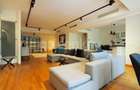 Apartament spatios cu 5 camere | 1 loc de parcare - 1