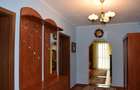 Inchiriez apartament 3 camere decomandate aproape de centru - 10