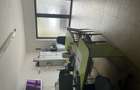 Inchiriez apartament 3 camere strand cu birou la parter