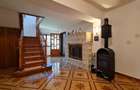 Casă cu 5 camere cu Teren 900 Mp în Central - 6