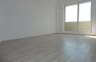 Apartament cu 2 camere decomandat în Apărătorii Patriei - 2