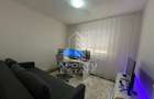 Apartament cu 3 camere decomandat în Girocului - 3