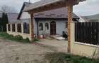 Vand Casa in localitatea Ghiri?u Roman, 3 camere, 10 arii curte - 3