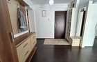 Apartament cu 3 camere decomandat în Tractorul - 12