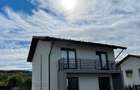 Casă individuală cu 3 camere cu Teren 300 Mp în Bucium - 2