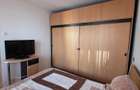Inchiriez apartament cu 3 camere - 8