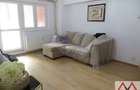 Apartament cu 3 camere semidecomandat în Tineretului - 1