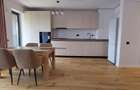 Apartament cu 3 camere decomandat în Băneasa - 2