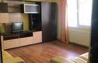 Apartament cu 3 camere în Central - 1