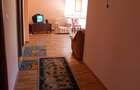 Casă cu 7 camere cu Teren 1000 Mp în București - 2