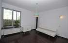 Apartament cu 4 camere decomandat în Văcăresti - 3